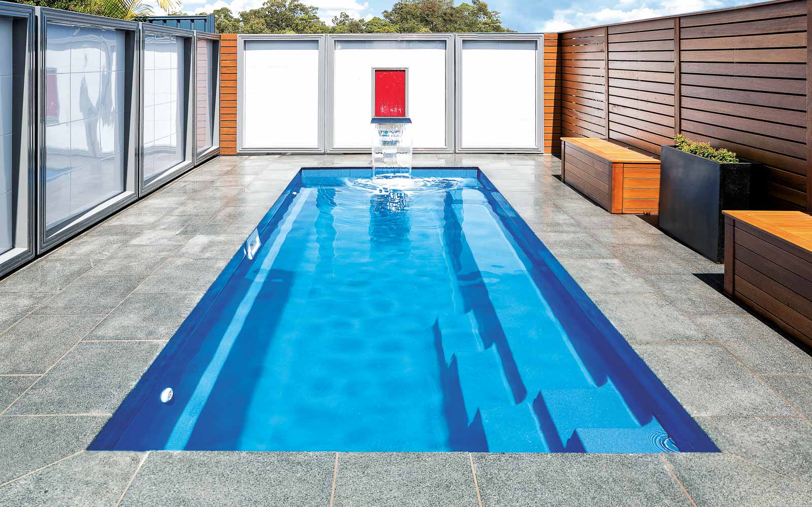 Leisure Pools Esprit flat bottom fiberglass swimming pool