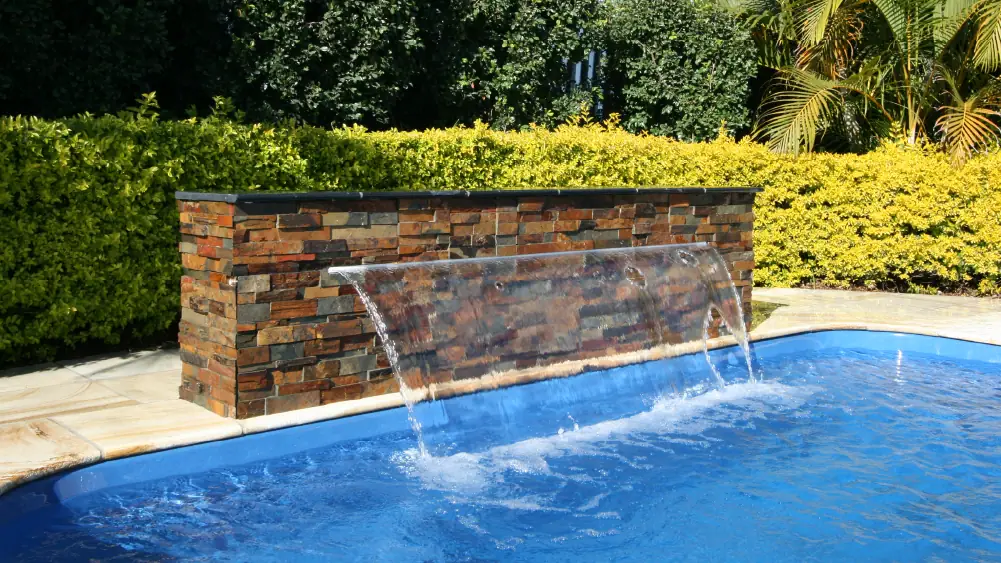103124-TheRightFeatures-4WaterFeature Cascading Water Features: The Symphony of Serenity