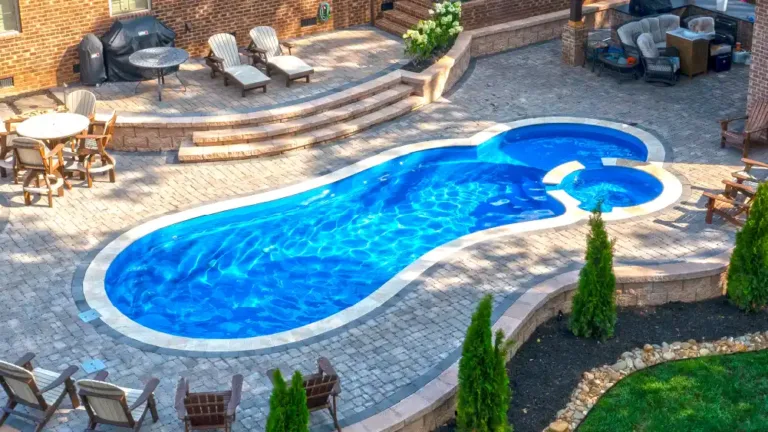 041625-CombinationPools-2WhatExactly-768×432 What Exactly Is a Combination Pool?