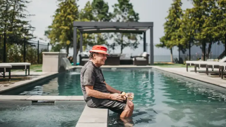 050125-PerfectMatch-2EntertainmentFocused-768×432 Entertainment-Focused Pools: Be the Host with the Most