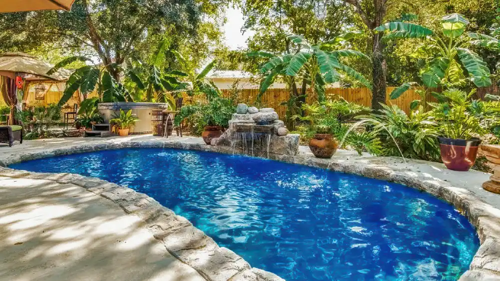 082725-CreatingPrivacy-4BudgetFriendly Budget-Friendly Pool Privacy Solutions for Every Homeowner