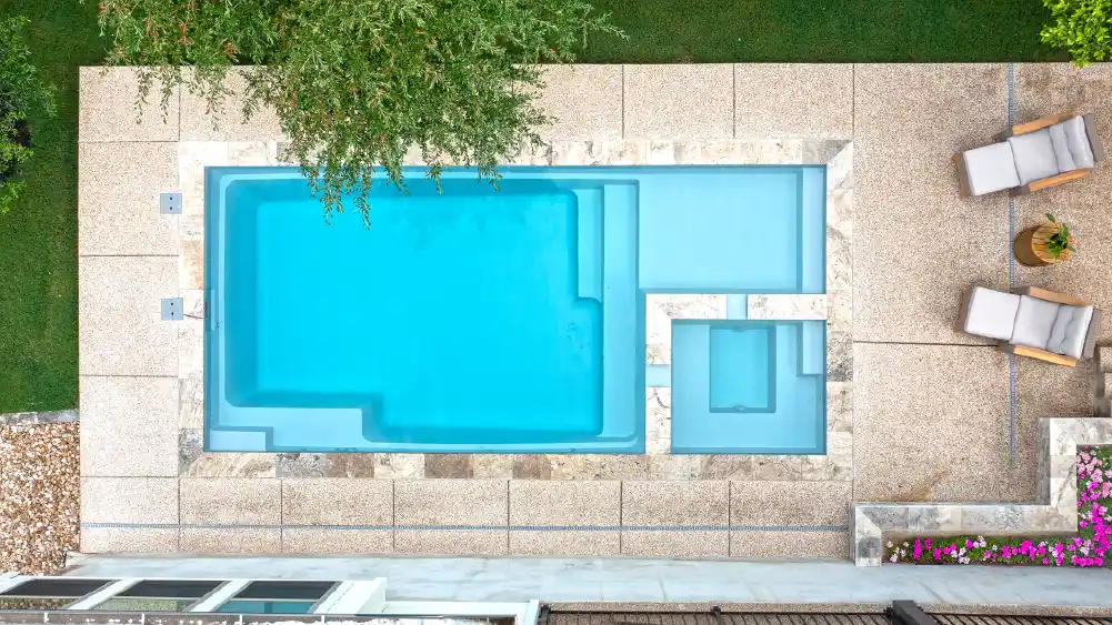 Choosing the right salt for your swimming pool